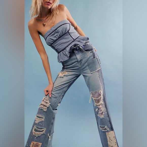 We the Free - Free People Love Story, Mid rise flare jeans size 29 NWT - Picture 1 of 15